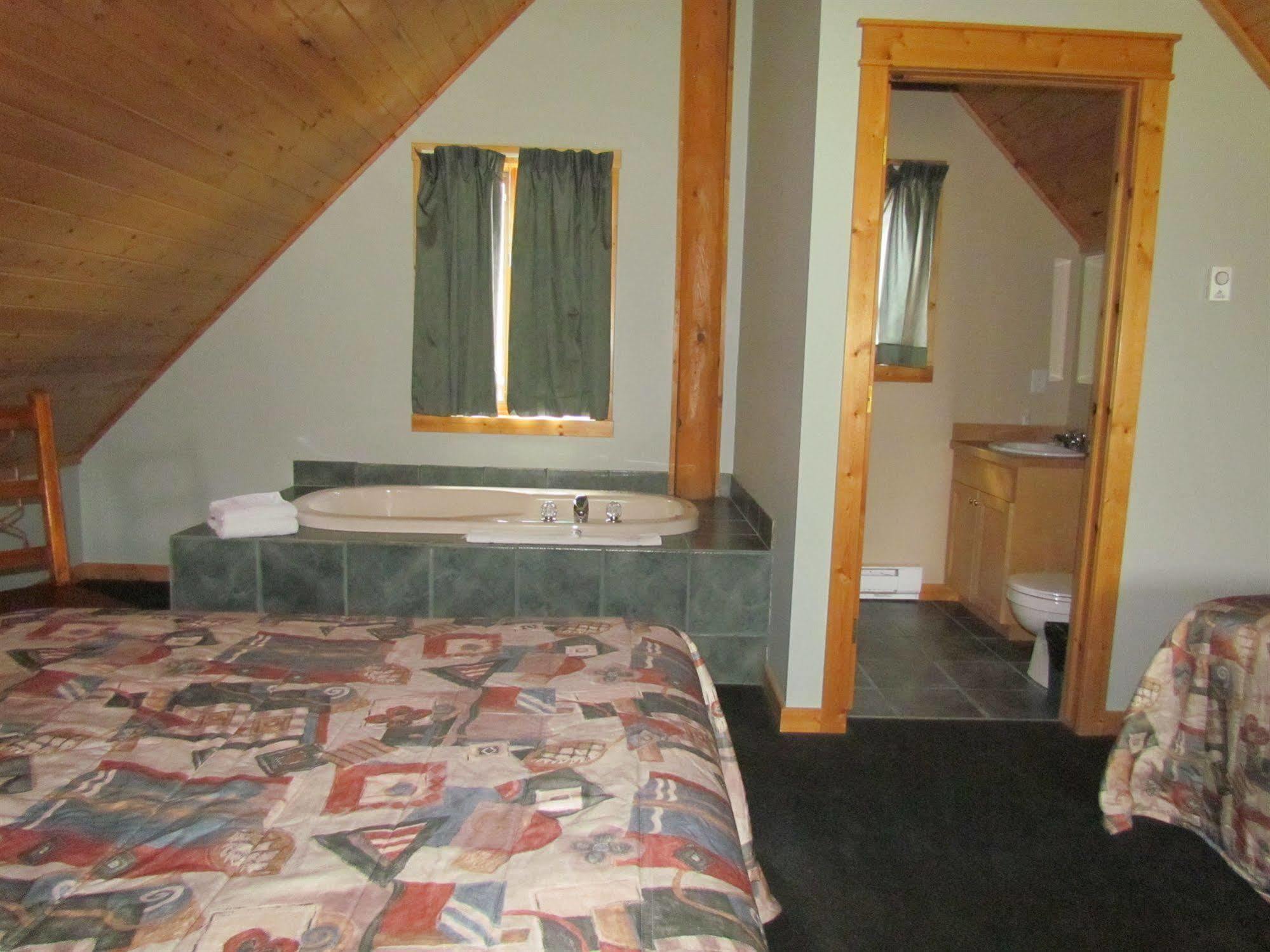 Parson Chancellor Peak Chalets מראה חיצוני תמונה